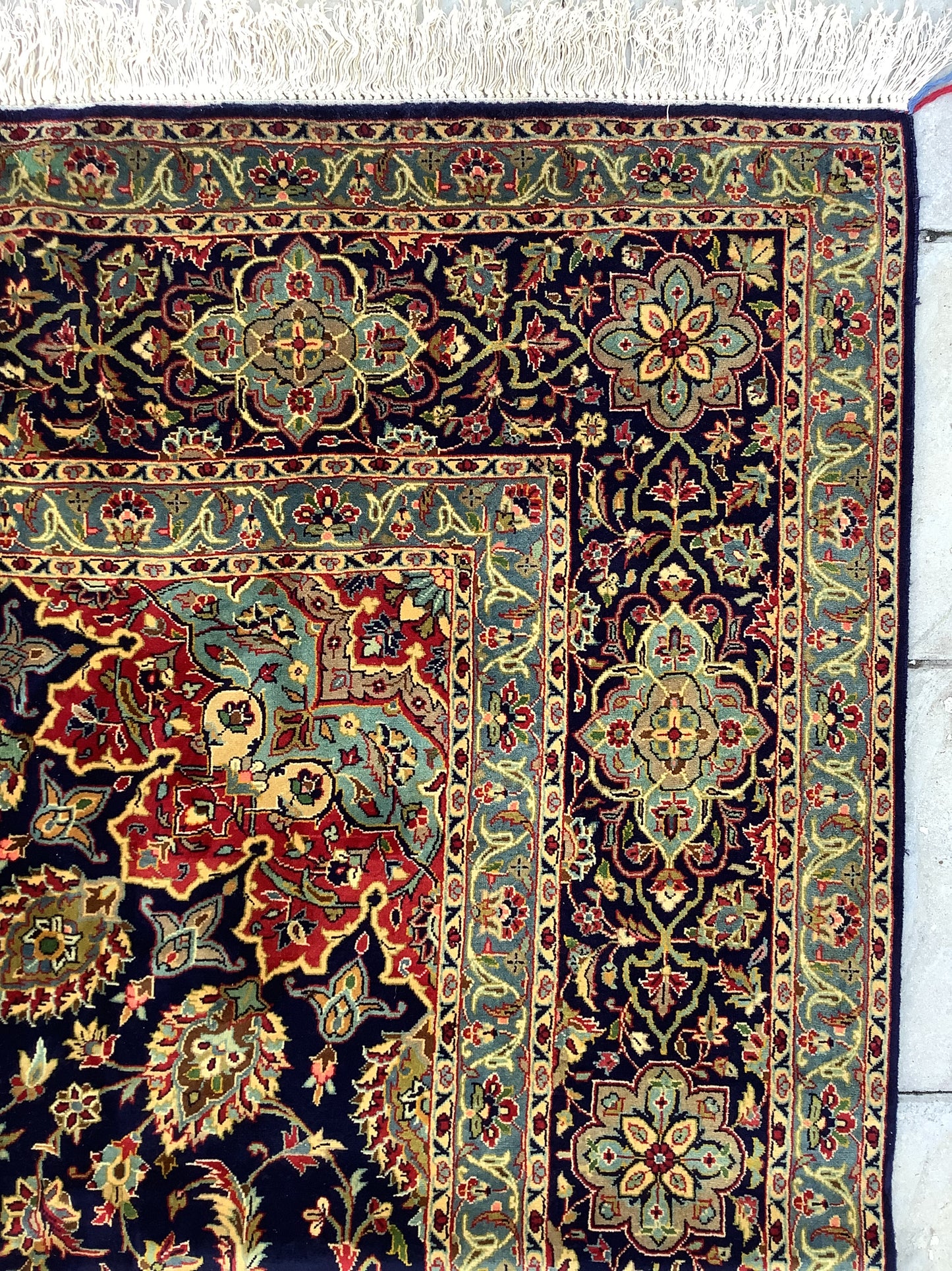 SHEIKH SAFI VINTAGE RUG