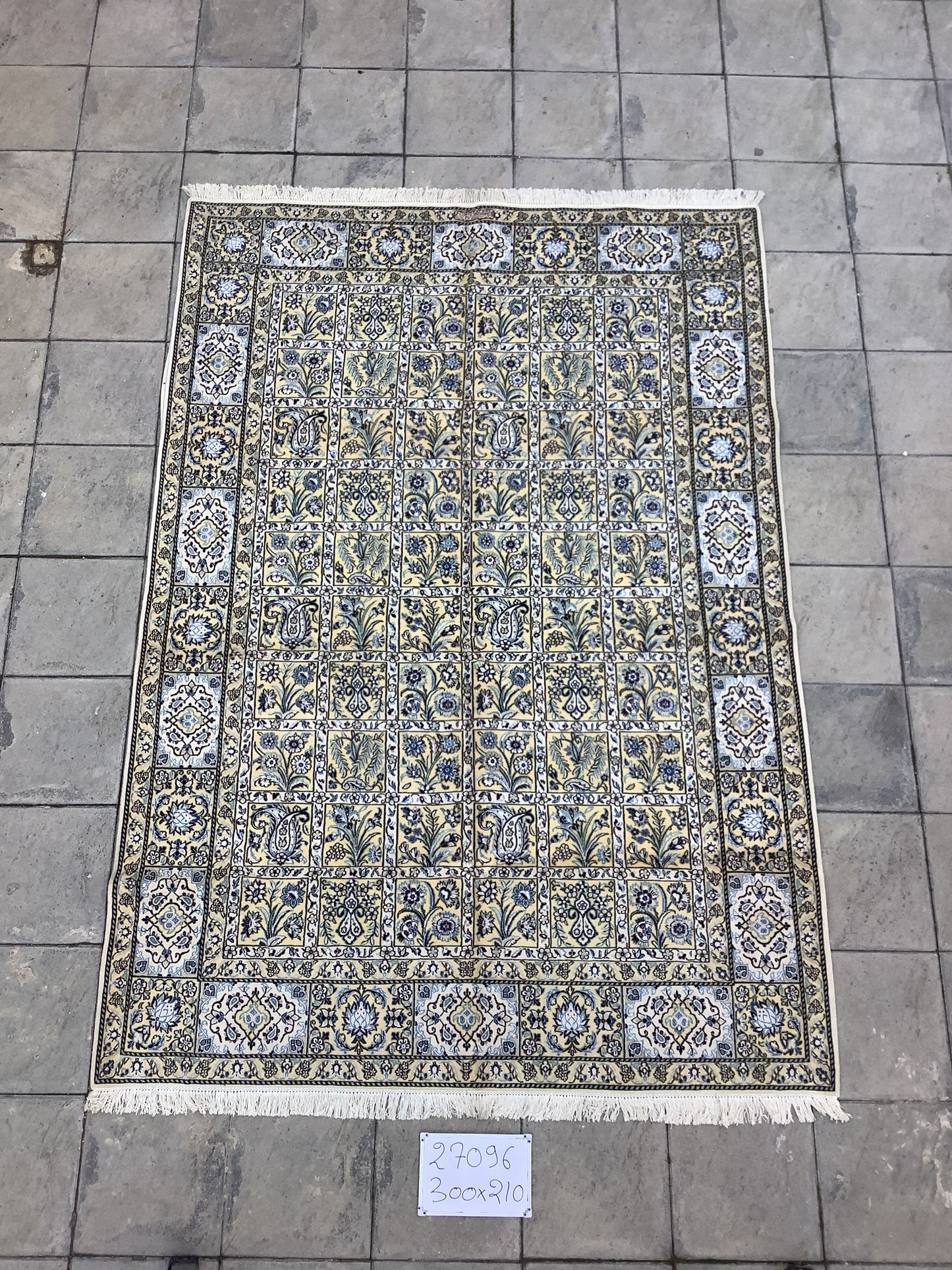 PART SILK HABIBIAN GARDEN CARPET