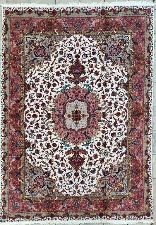 BENAM CARPET WITH SILK