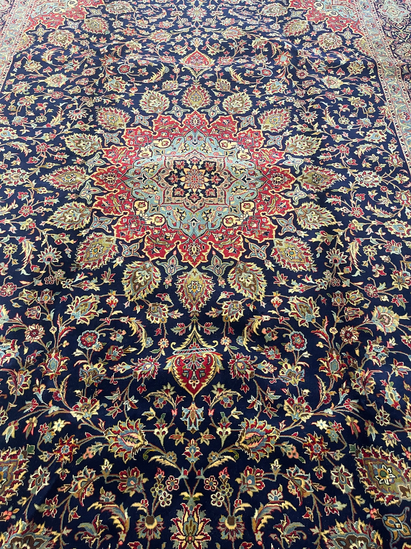 SHEIKH SAFI VINTAGE RUG