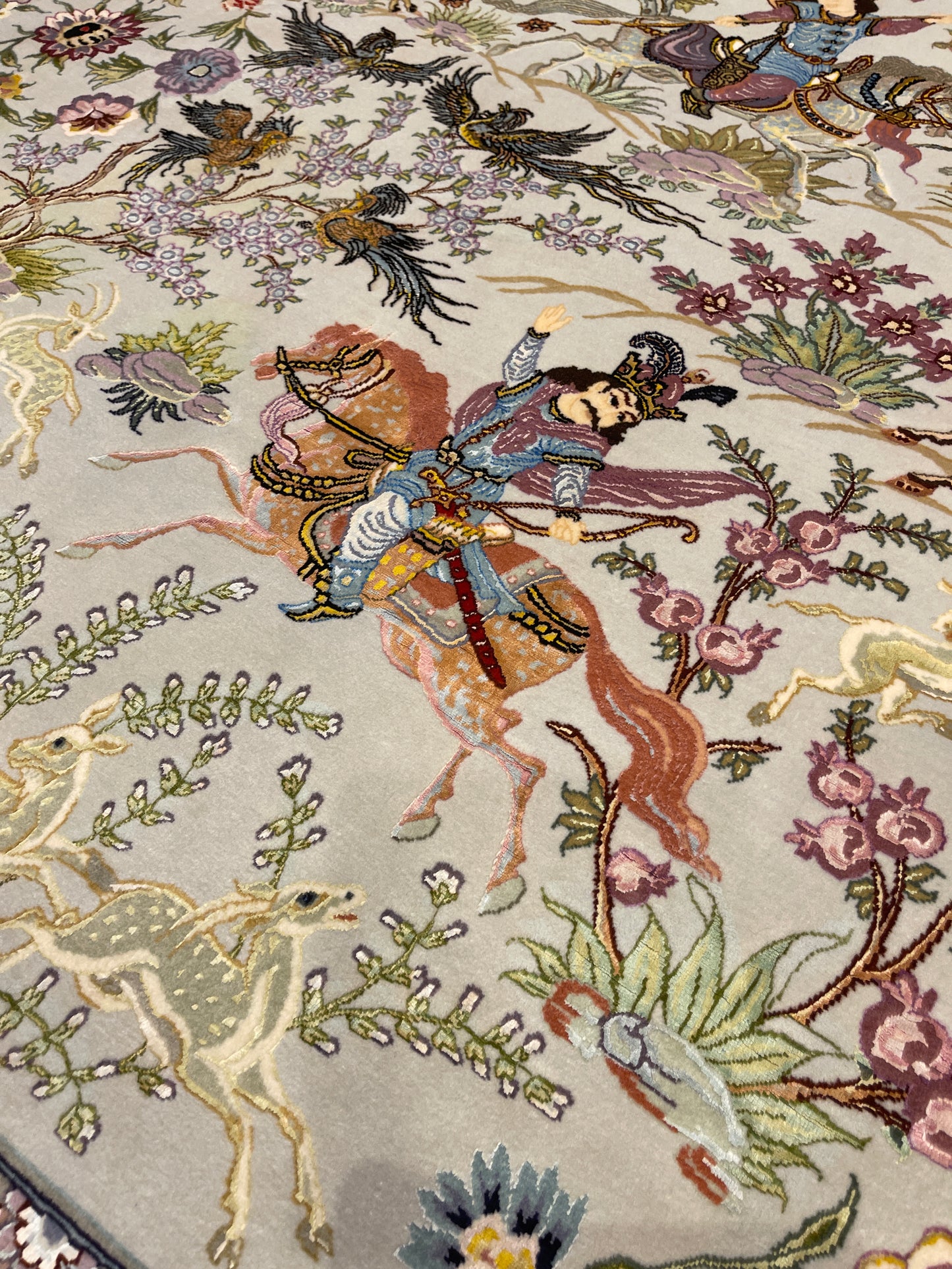 HUNTING TABLEAU ON SILK