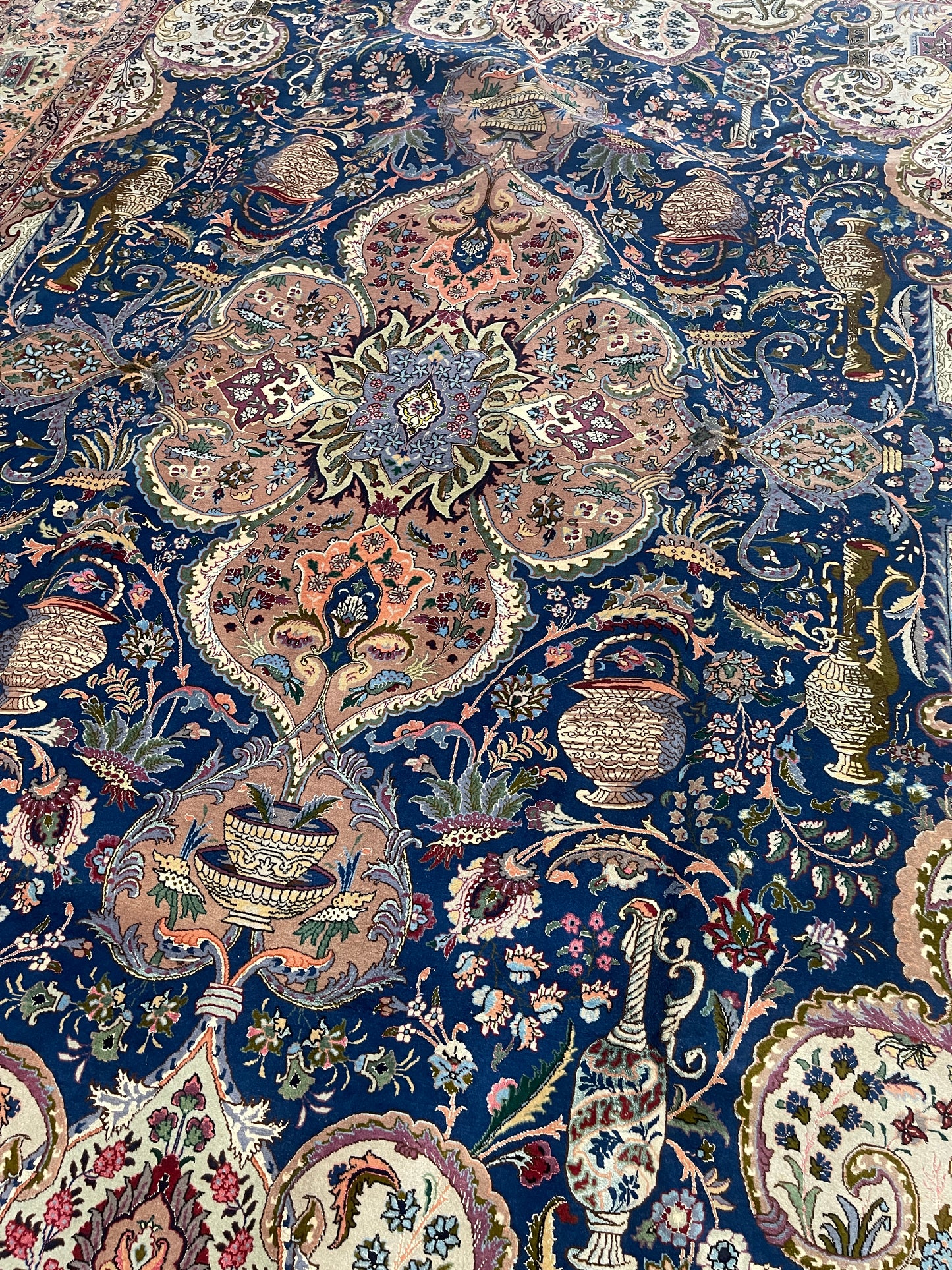 ANTIQUE ZIRKHAK CARPET